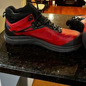 Men’s Topo Athletic size 11.5 Trailventure WP 5 mm Drop shoes